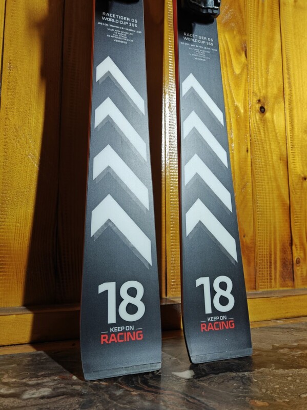 NOVÉ LYŽE VOLKL RACETIGER GS WORLDCUP JR FIS 165CM --MODEL 2024--